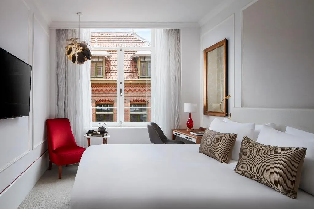 DOUBLE SUPERIOR Room, Tivoli Doelen Amsterdam, Amsterdam