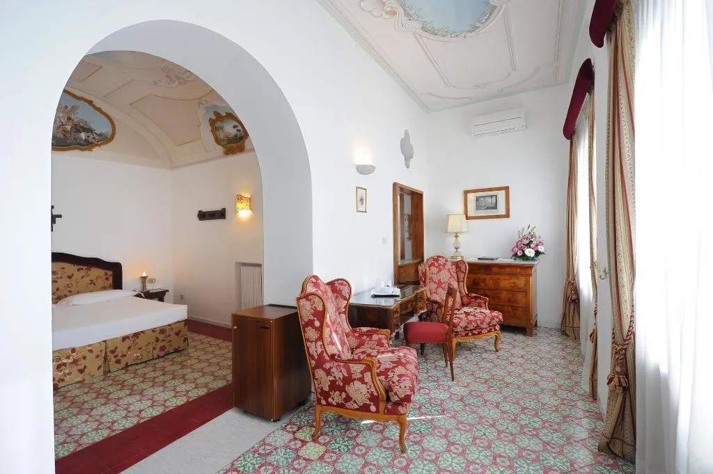 JUNIOR SUITE SEA VIEW Room, Luna Convento, Naples