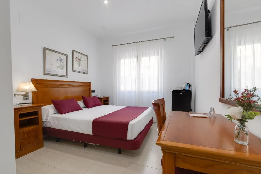 DOUBLE SINGLE USE STANDARD Room, Daniya Denia Spa and Business, Costa Blanca