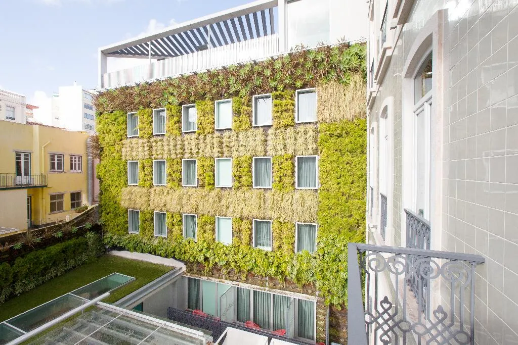 Terrace, BessaHotel Liberdade, Lisbon