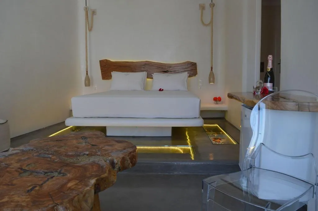 Room, Flaskos Suites, Mykonos