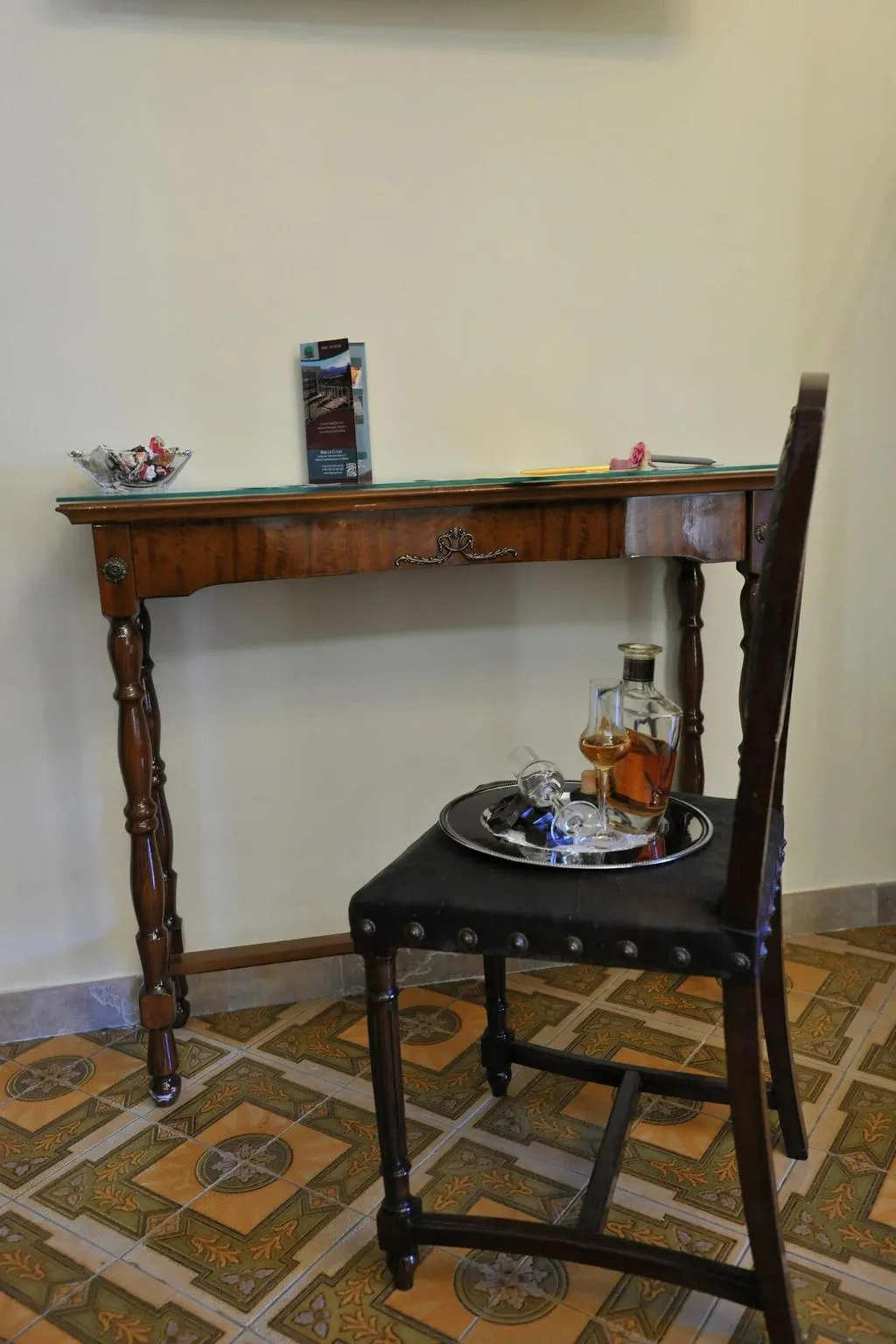 Room, B&B Le Cycas, Naples