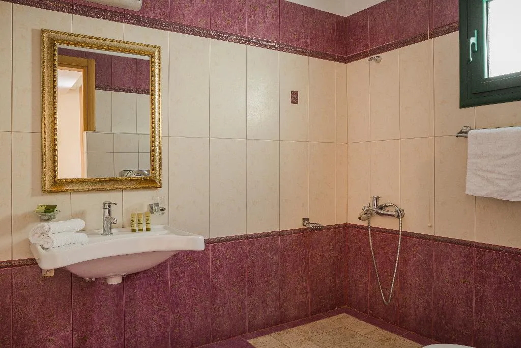 DOUBLE Accessible Room, Kefalonia Bay Palace by GHH, Kefallinia