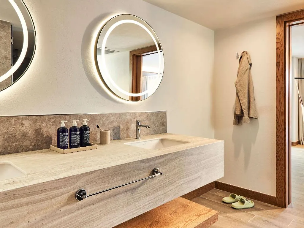 SUITE POOL VIEW KING BED Room, Hyde Bodrum ALL INCLUSIVE, Bodrum