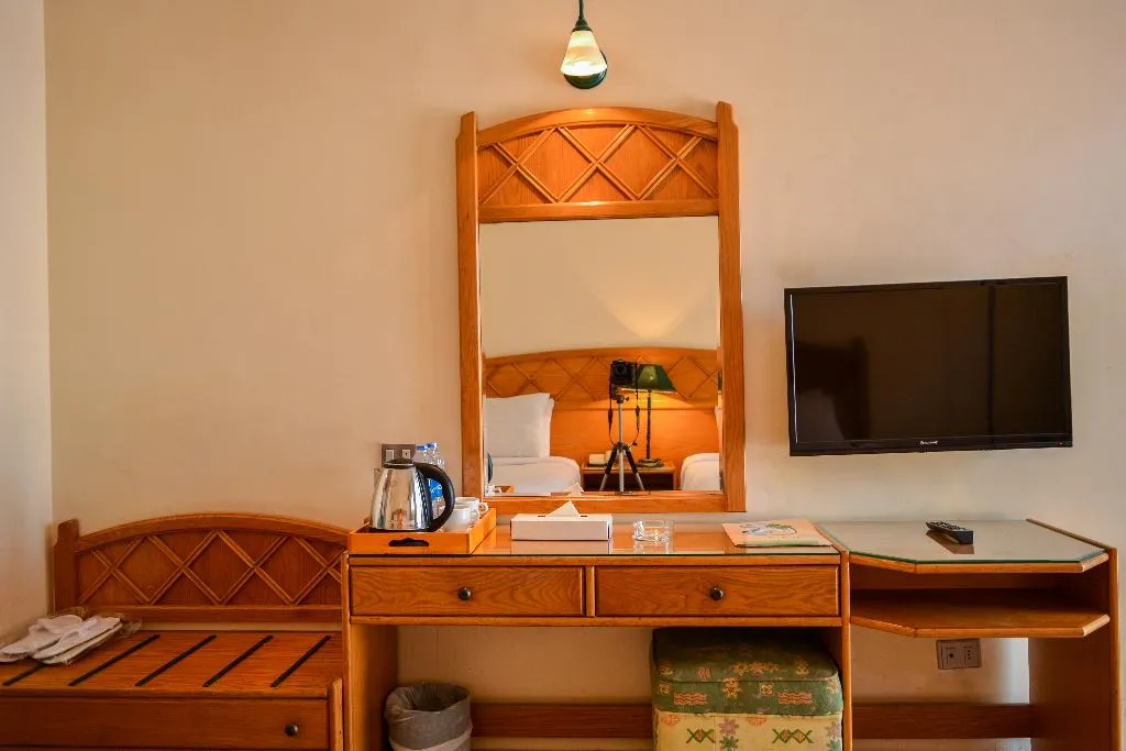 DOUBLE POOL VIEW Room, Dive Inn Resort, Red Sea Riviera
