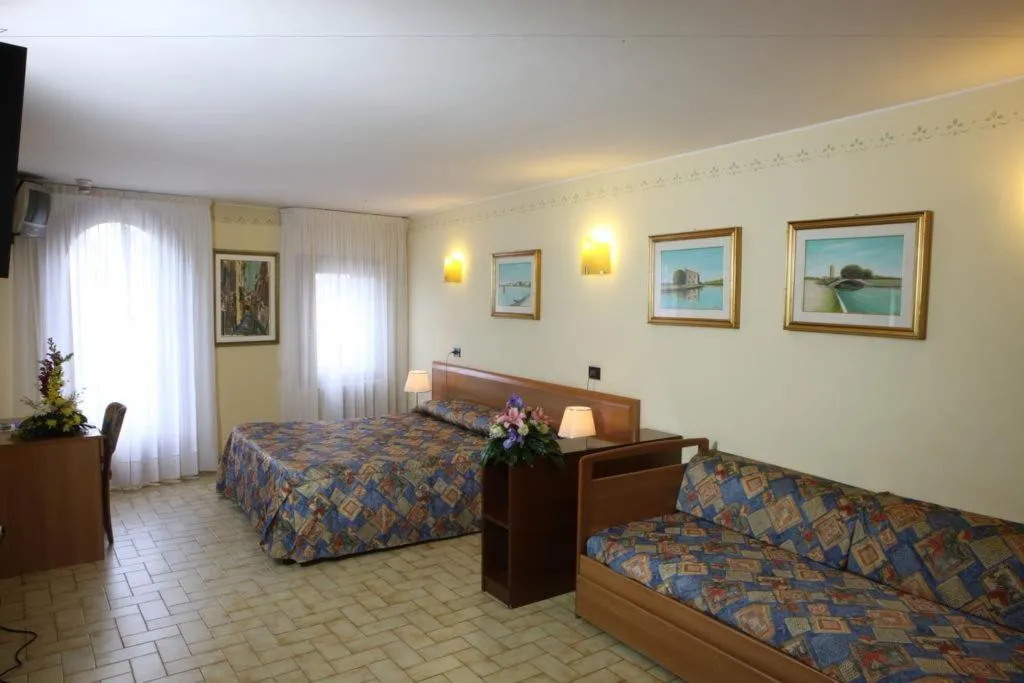 Room, Albergo Alla Campana, Venice