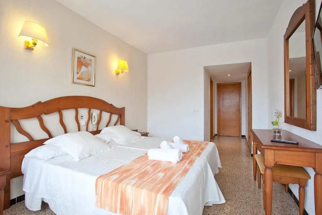 Double or Twin STANDARD Room, Playamar Hotel & Apartamentos, Majorca