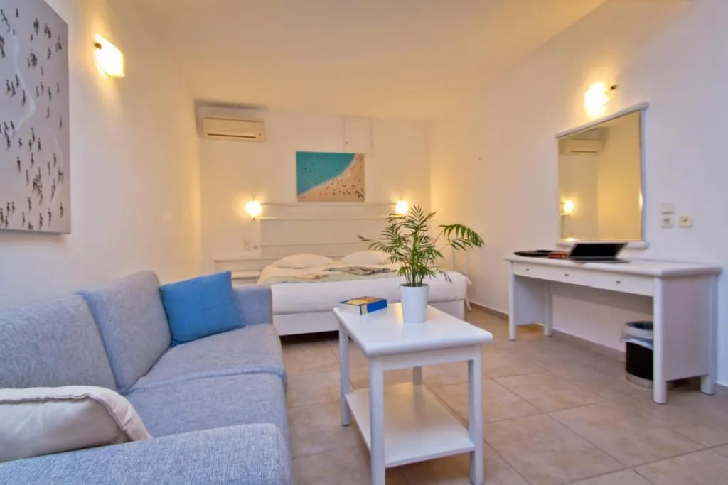 DOUBLE COMFORT Room, Blue Sea, Santorini