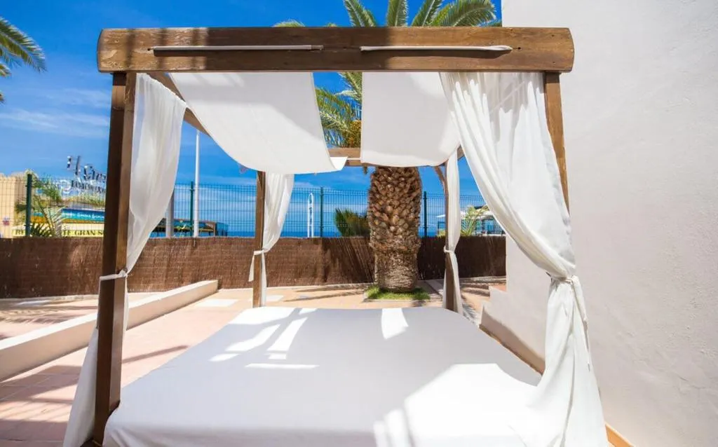 Terrace, Los Olivos Beach Resort, Tenerife