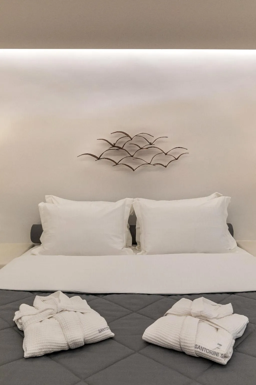SUITE STANDARD Room, Tramonto Secret Villas, Santorini