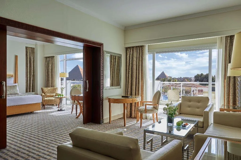 SUITE EXECUTIVE Room, Steigenberger Pyramids Cairo, Cairo