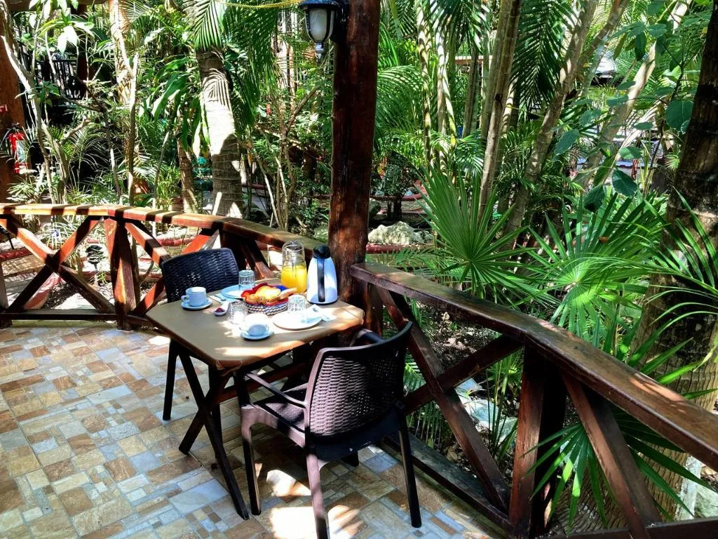 Terrace, Cocos Cabañas, Cancun Area