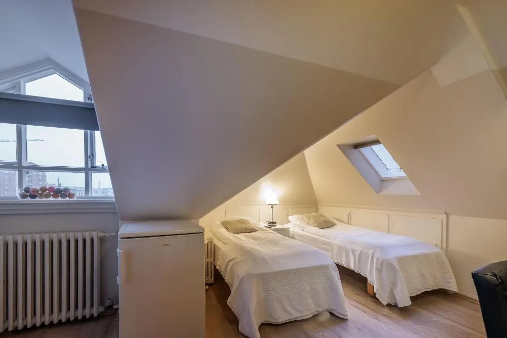 Room, Snorri's Guesthouse, Reykjavik
