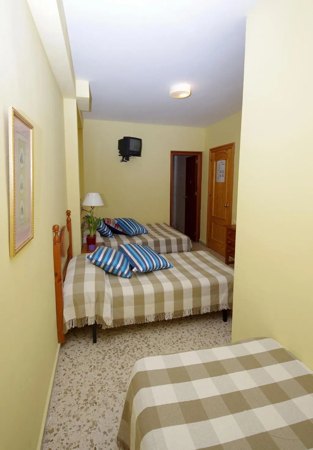 Room, Hostal Azahara Nerja, Costa Del Sol