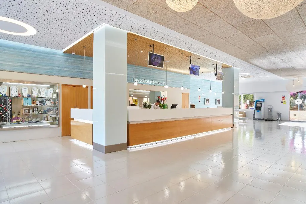 Lobby, Invisa Hotel Club Cala Blanca, Ibiza