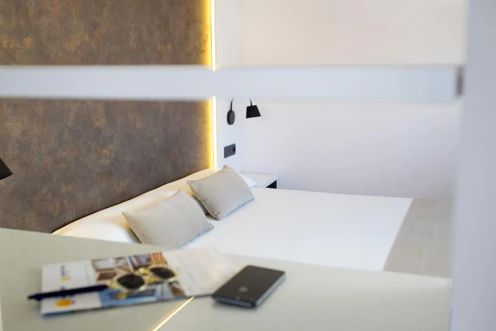 DOUBLE SINGLE USE SUPERIOR Room, Benidorm Centre Only Adult, Costa Blanca