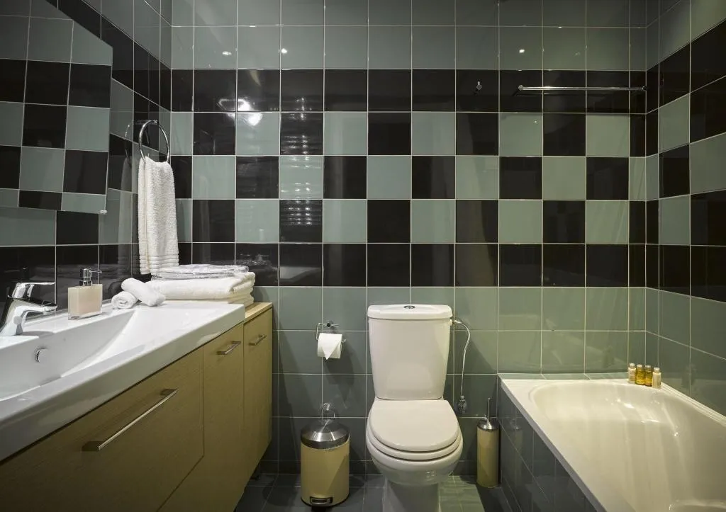Room, Scale Suites, Athens
