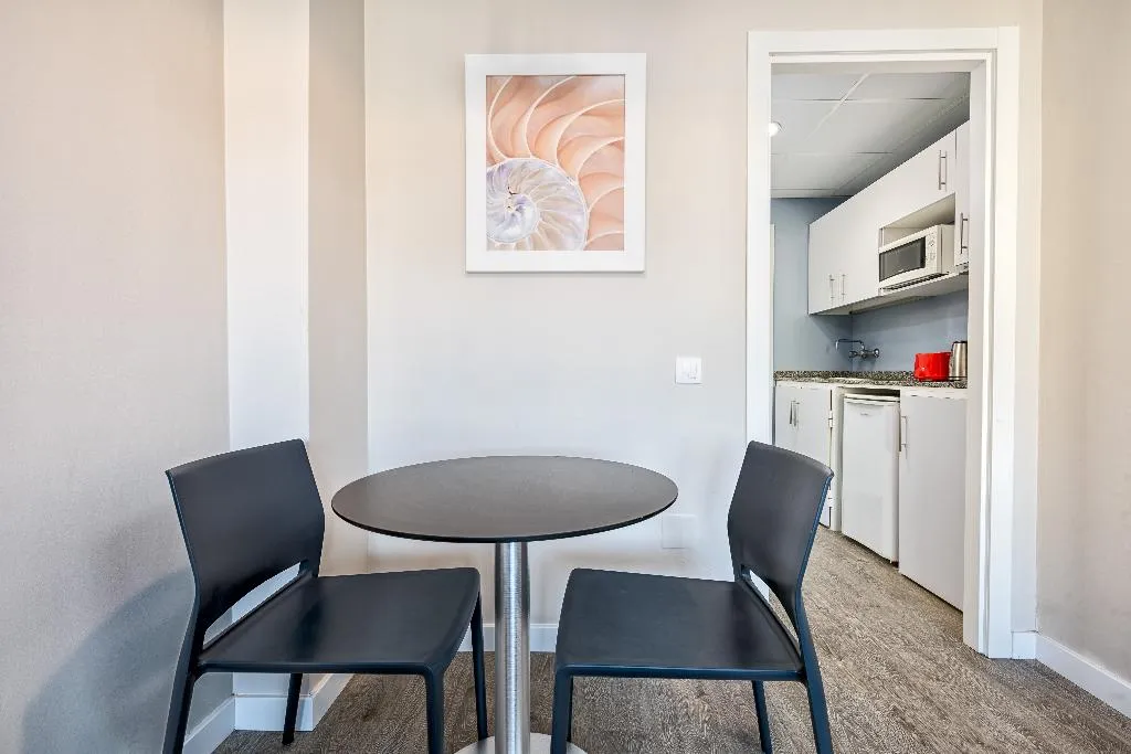 STUDIO CAPACITY 2 Room, Aparthotel Veramar, Costa Del Sol