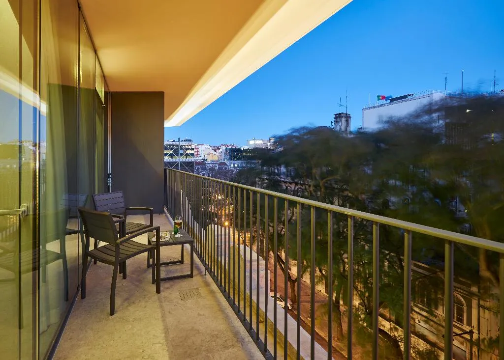 JUNIOR SUITE CLASSIC Room, PortoBay Liberdade, Lisbon