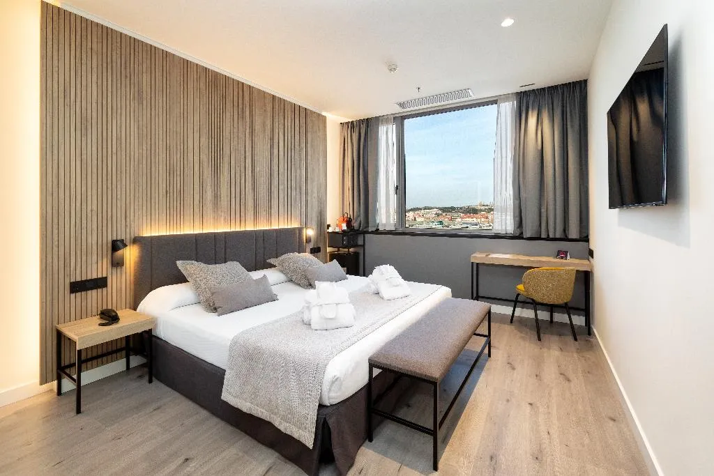 Double or Twin SUPERIOR Room, Alexandre Fira Congress, Barcelona