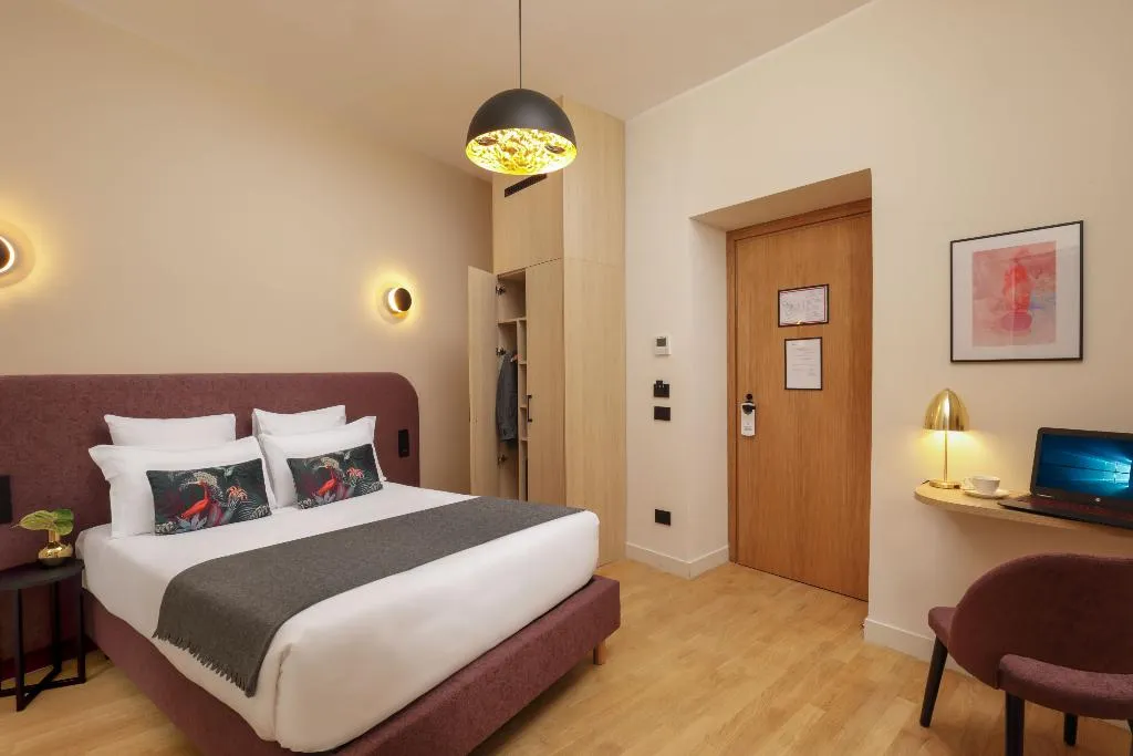 SINGLE CLASSIC Room, 9 Hotel Cesari, Rome