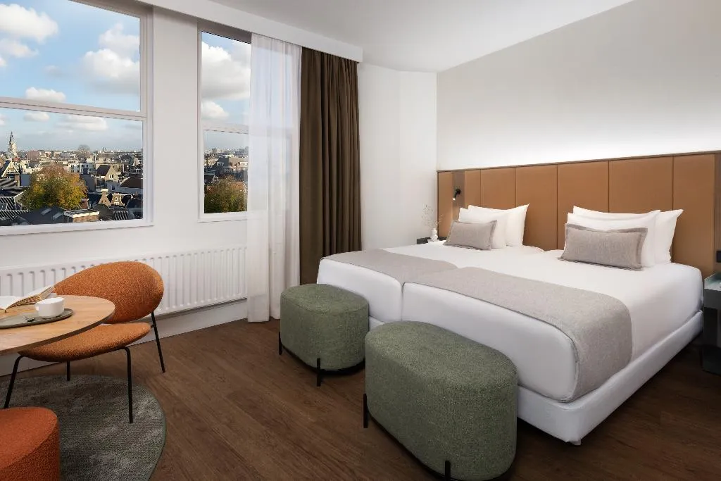 DOUBLE SUPERIOR Room, NH City Centre Amsterdam, Amsterdam