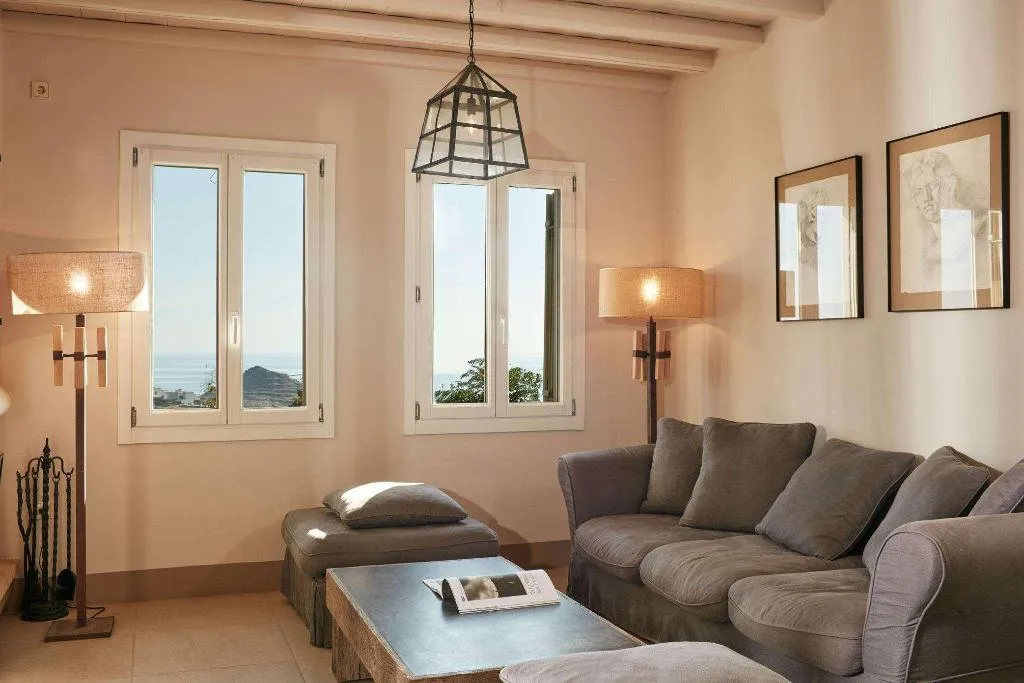 Room, Diles & Rinies, Mykonos