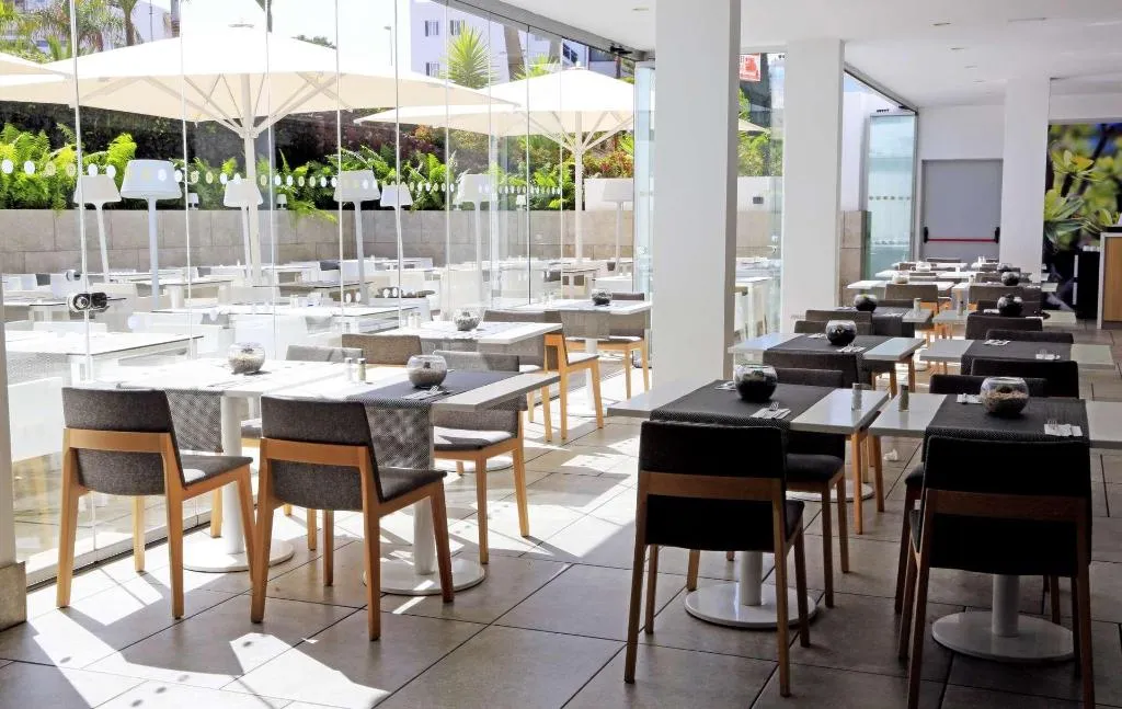 Restaurant, Akeah Broncemar, Gran Canaria