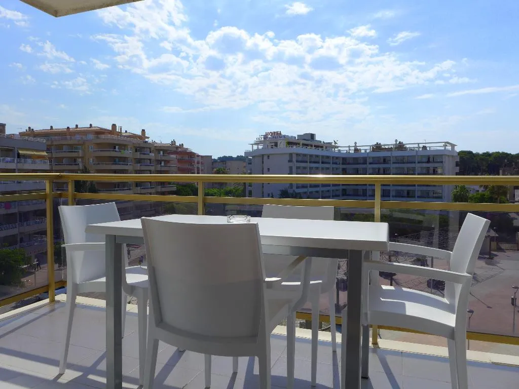 APARTMENT SUPERIOR TWO BEDROOMS Room, Rentalmar Navarra, Costa Dorada