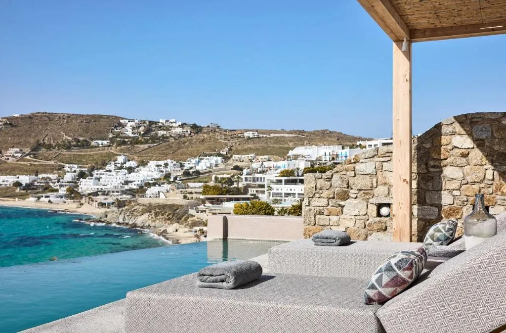 SUITE WITH PRIVATE POOL Room, Amazon Mykonos Resort & Spa, Mykonos