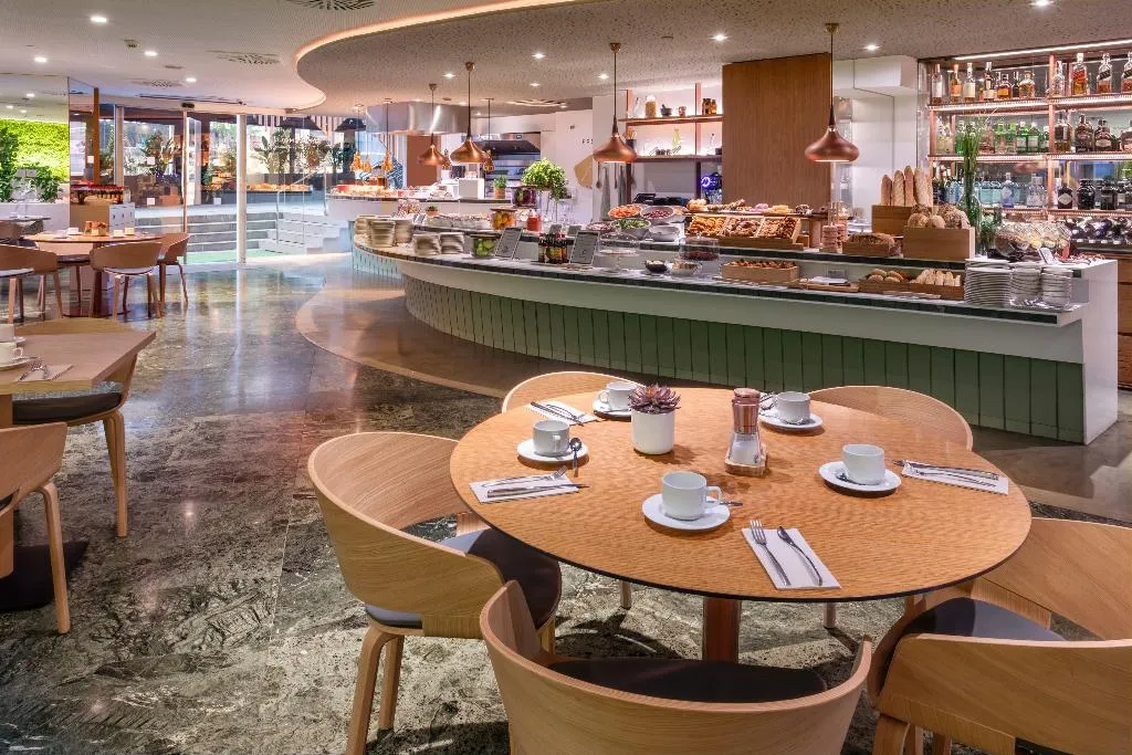 Restaurant, Melia Barcelona Sarria, Barcelona