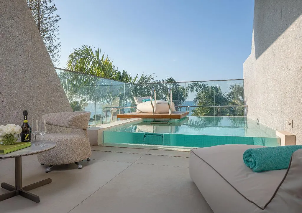 JUNIOR SUITE SEA VIEW WITH PRIVATE POOL Room, Amathus Beach Hotel Limassol, Cyprus