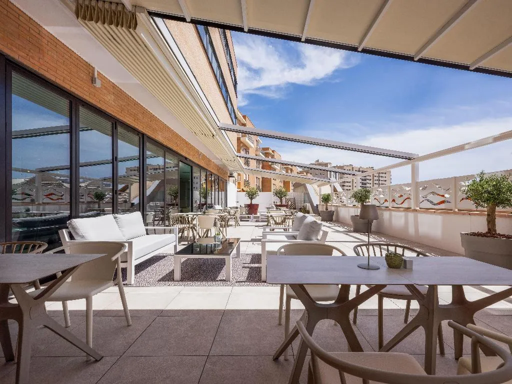 Restaurant, Málaga Alameda Centro Affiliated by Melia, Costa Del Sol