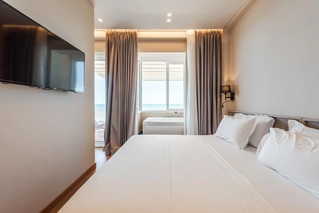 JUNIOR SUITE STANDARD Room, Aragosta Hotel, Durres