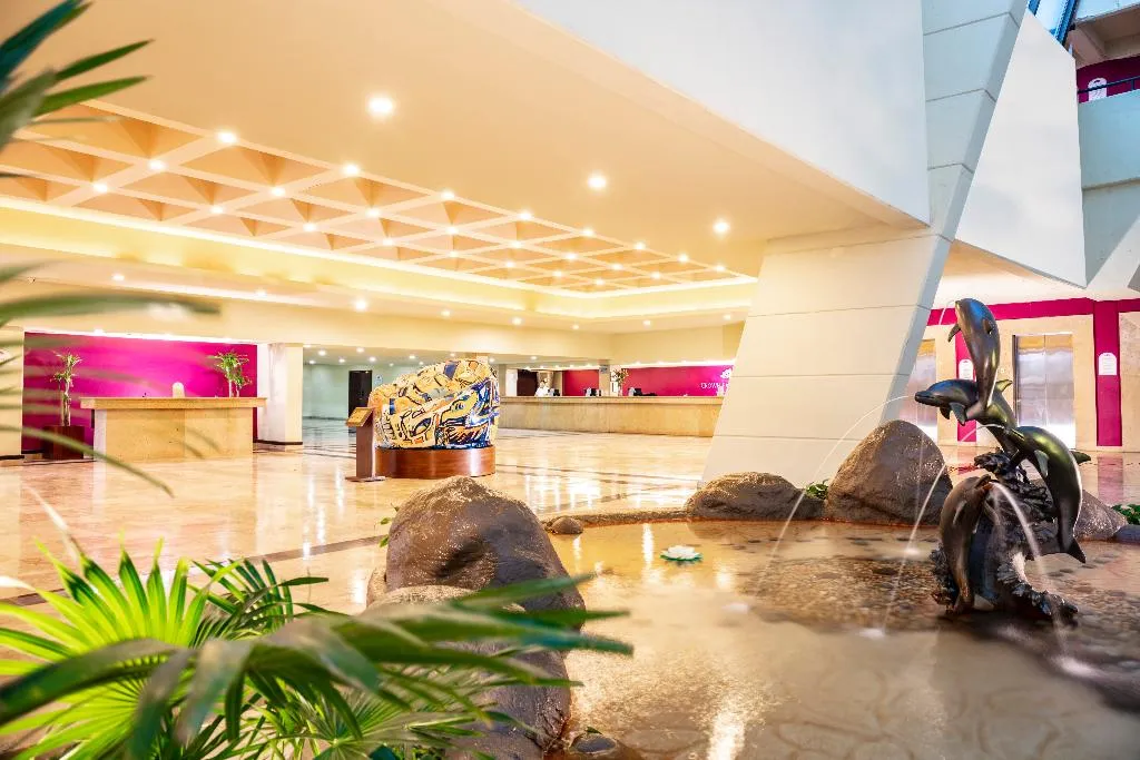 Lobby, Crown Paradise Club Cancun All Inclusive, Cancun Area