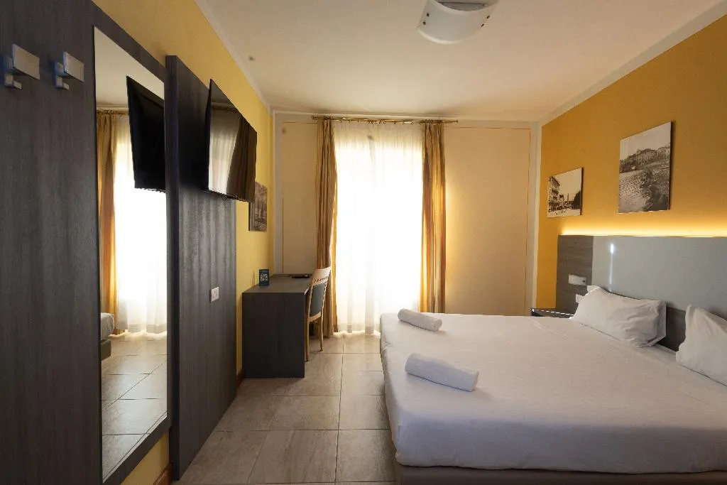 Double or Twin SUPERIOR WITH VIEWS Room, LVG Hotel Collection - Belvedere San Gottardo, Milan