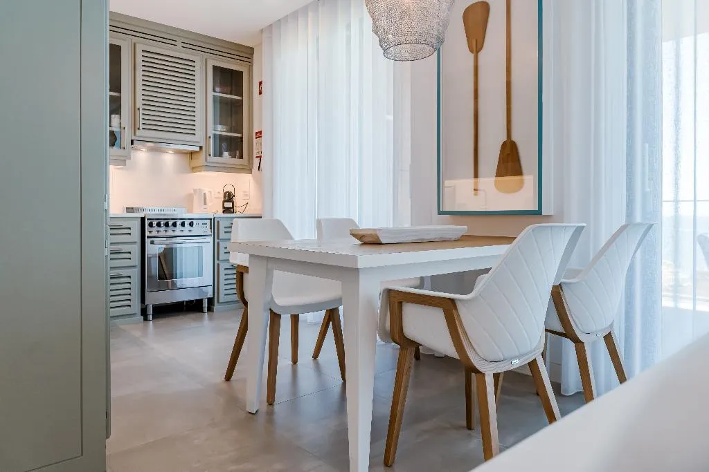 DOUBLE CAPACITY 3 Room, Shantiapartments Portimão, Algarve