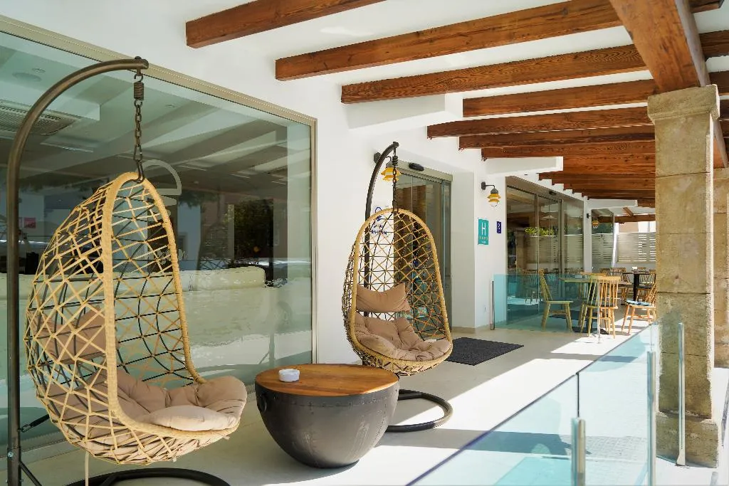 Lobby, Seasun Aniram, Majorca
