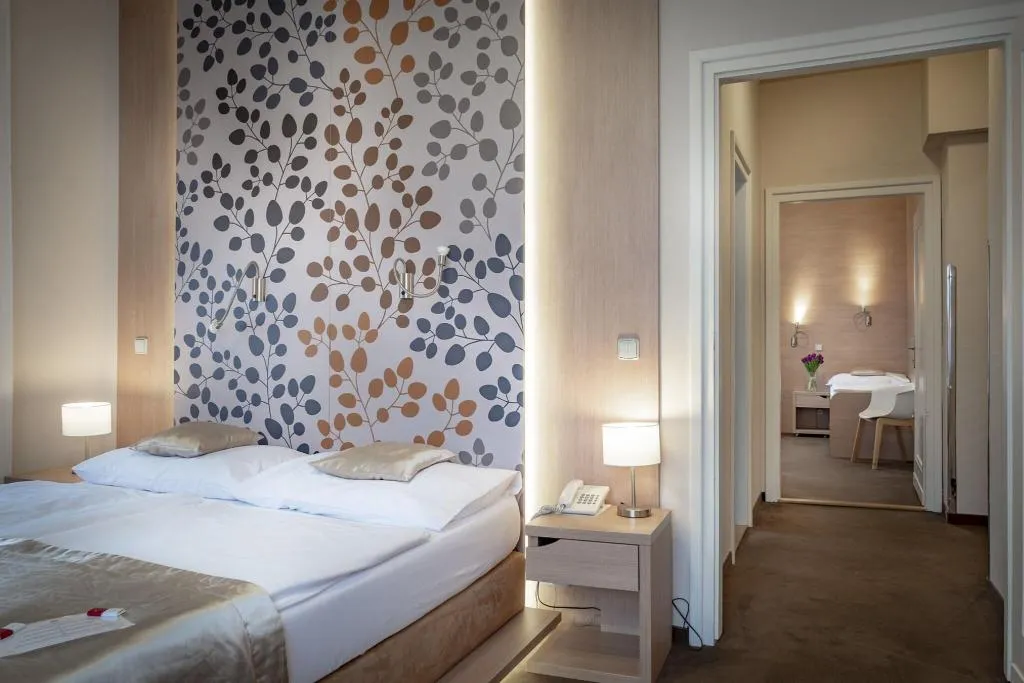 SUITE LUXURY Room, Pytloun Kampa Garden Hotel Prague, Prague