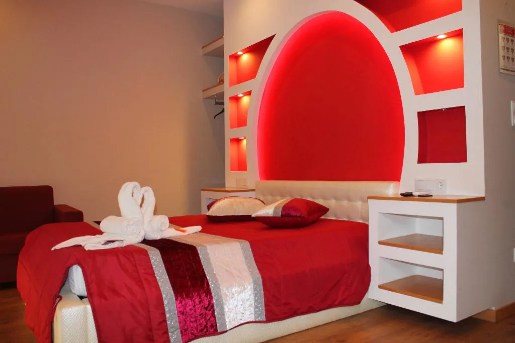 DOUBLE WITH BALCONY Room, Monte Carlo Love Porto, Porto