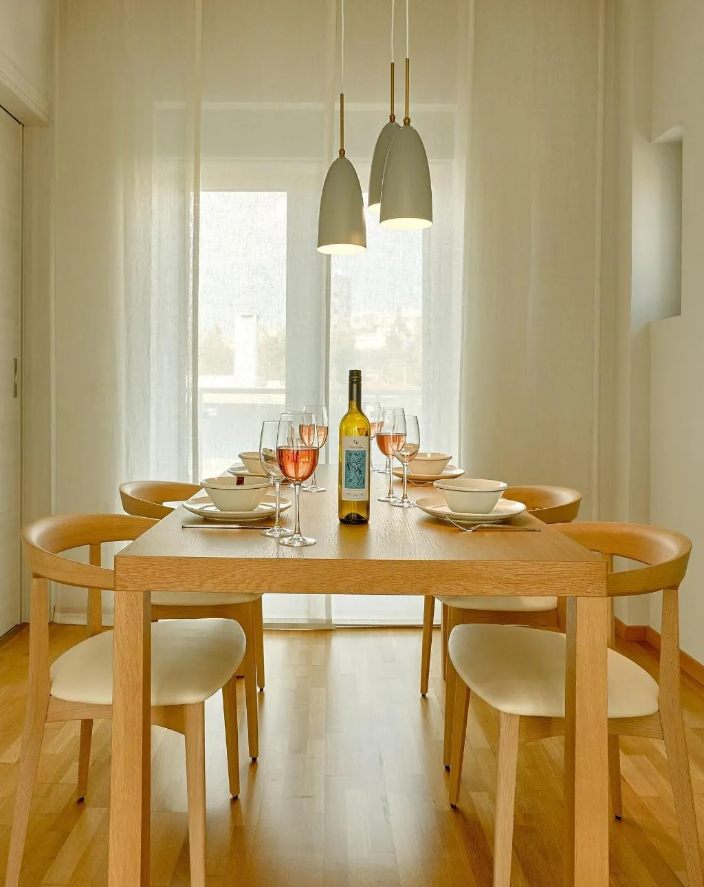 Room, Scale Suites, Athens