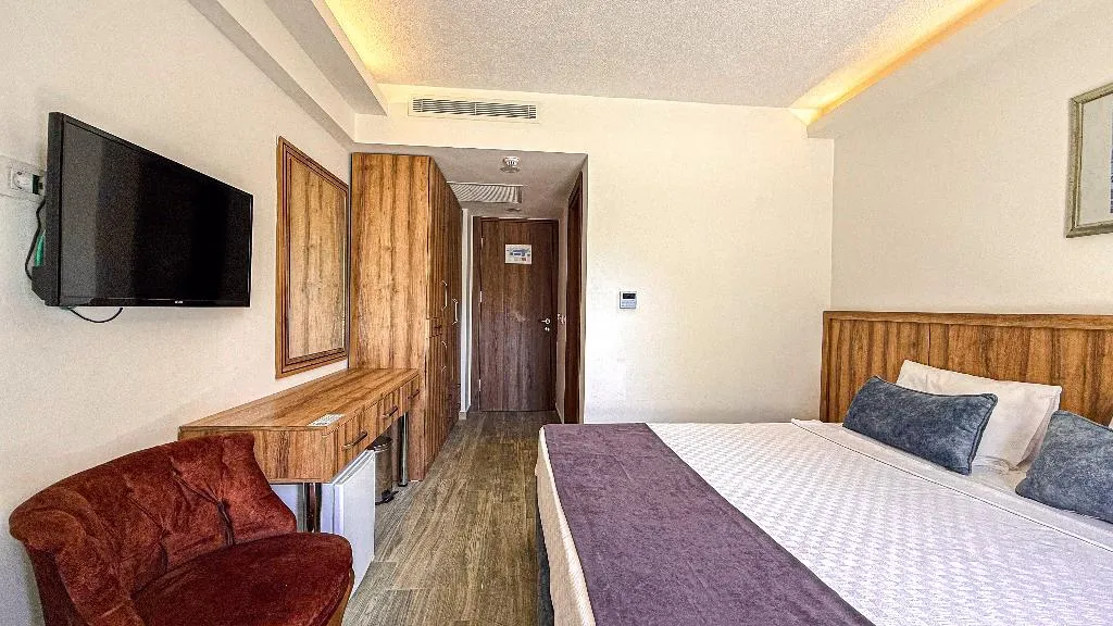 DOUBLE STANDARD Room, Çinar Buti̇k Otel Bodrum, Bodrum