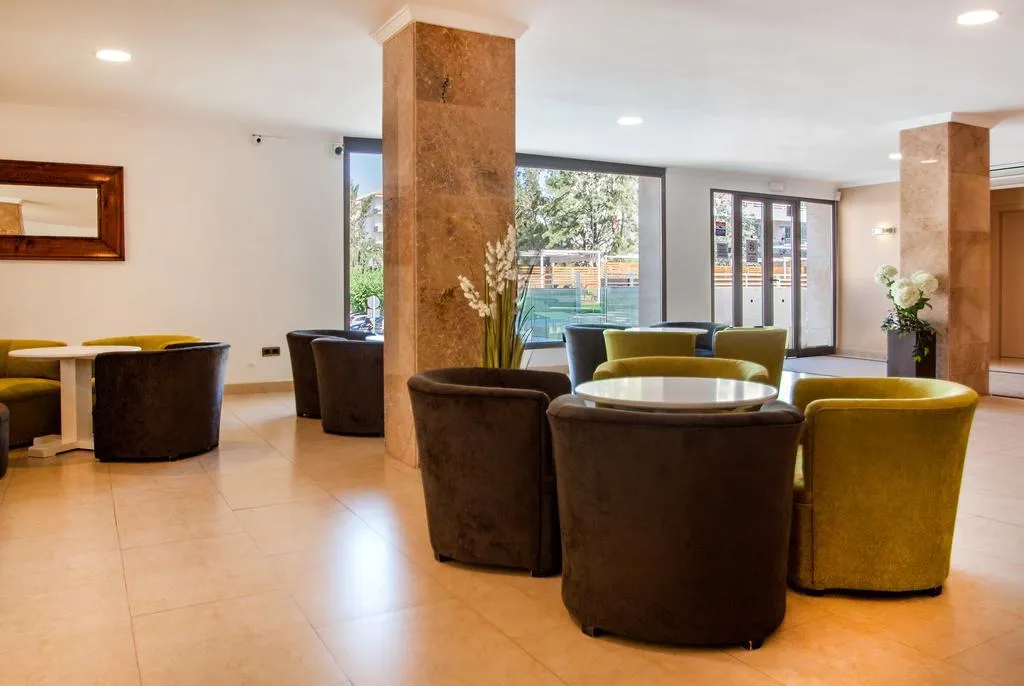 Lobby, Apartamentos Sol y Vera, Majorca