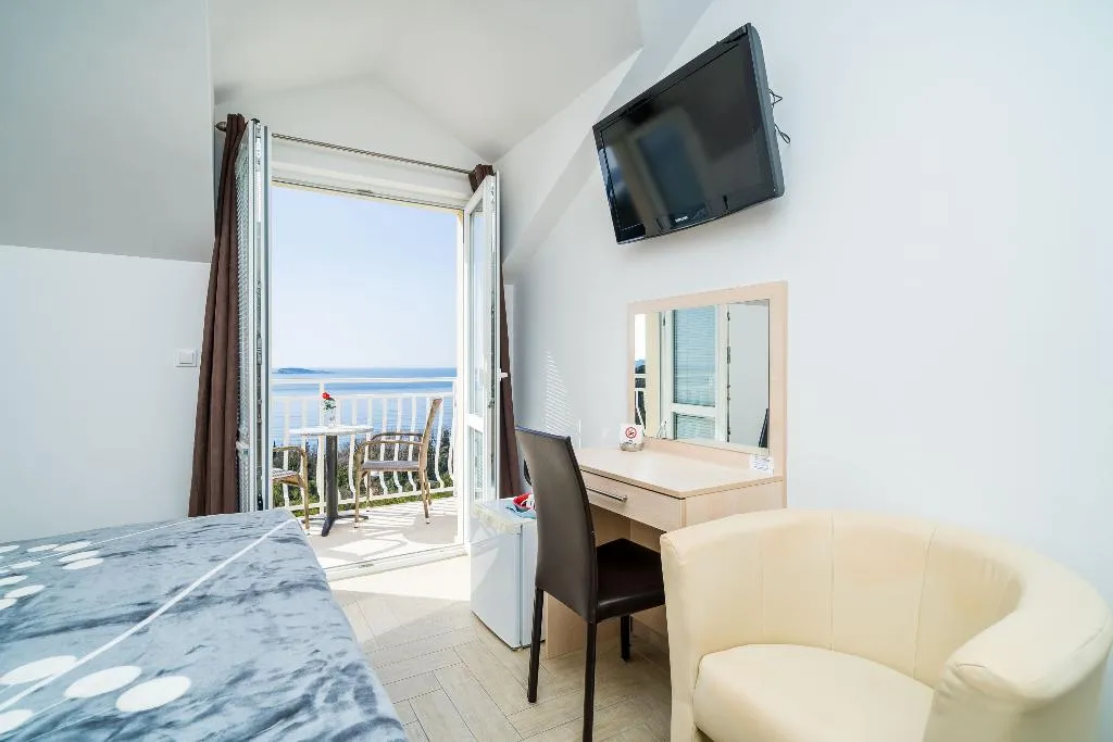 APARTMENT TWO BEDROOMS WITH TERRACE Room, Villa Samba, Dubrovnik