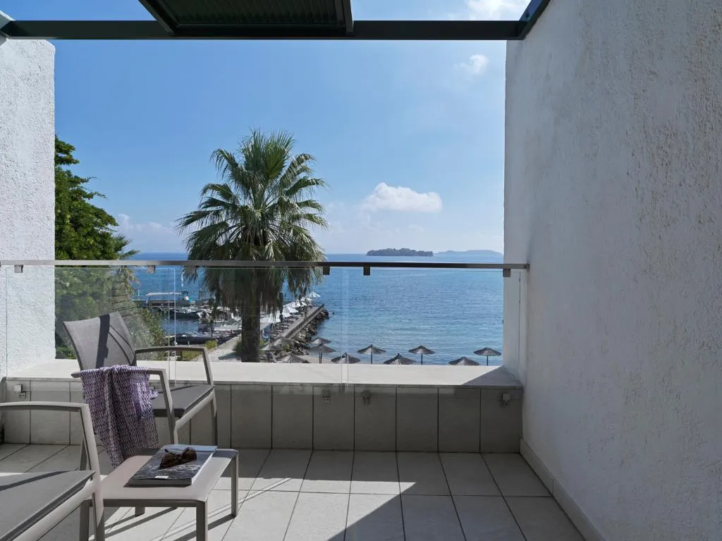 DOUBLE SEA FRONT Room, Kontokali Bay Resort & Spa, Corfu
