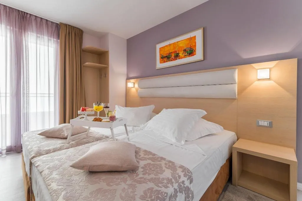 Room, Maritimo, Split