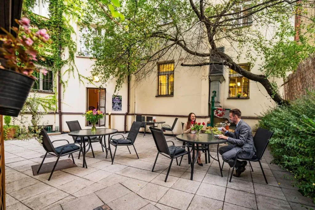 Terrace, U Divadla, Prague