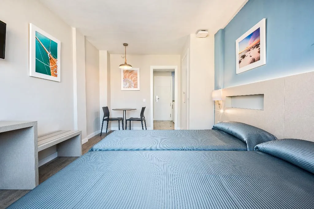 STUDIO CAPACITY 2 Room, Aparthotel Veramar, Costa Del Sol