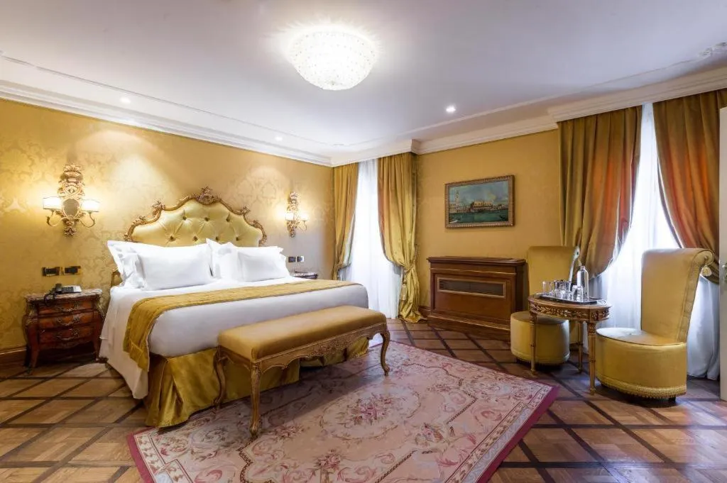 DOUBLE DELUXE Room, Ai Reali Hotel, Venice