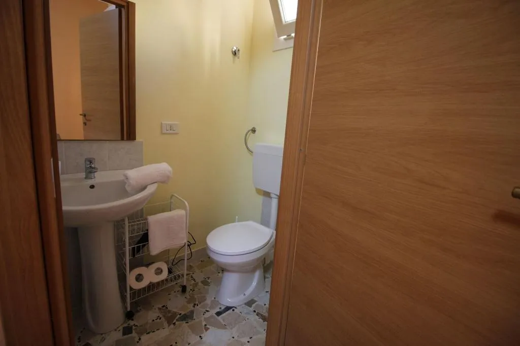 Room, b&b Vistamare, Catania